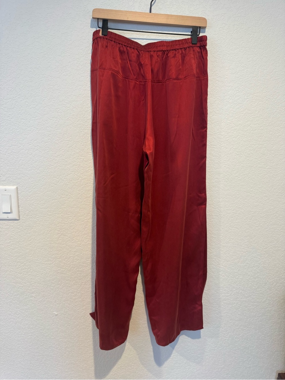 NWT ⭐️ Lunya Washable Silk Tee Pant Set - Picture 6 of 11